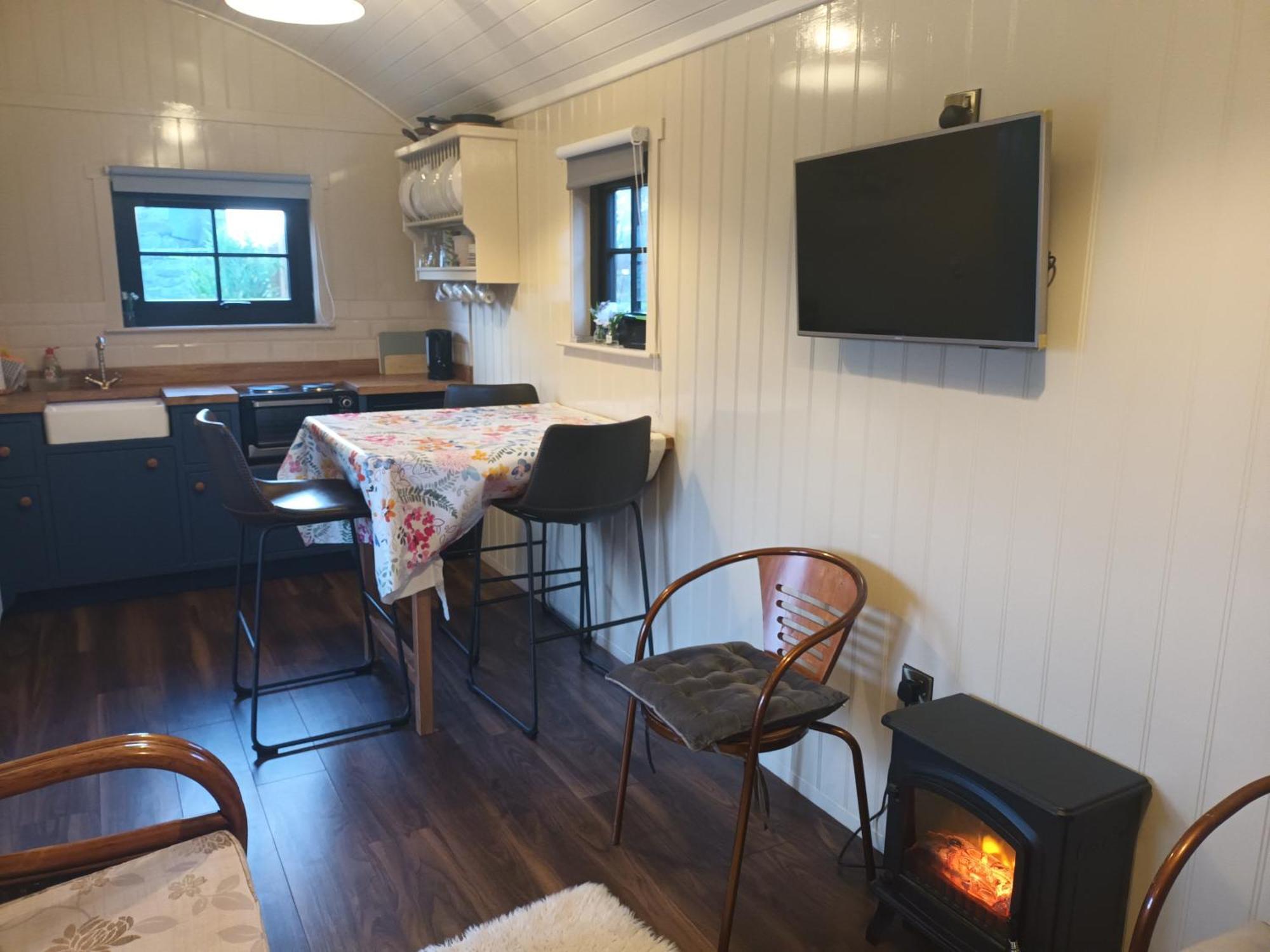 Rathgillen Cabin Nobber Exterior photo